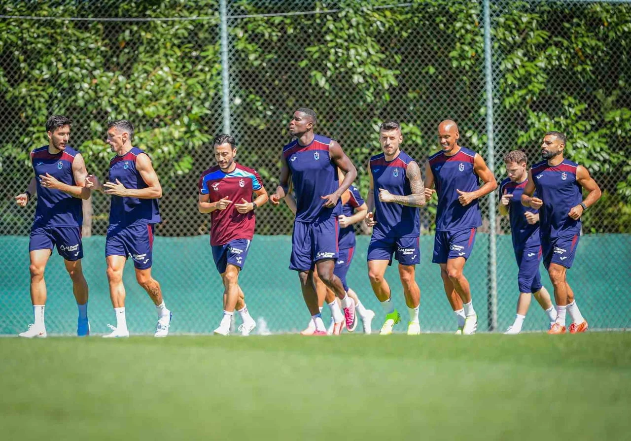 TRABZONSPOR, TRENDYOL SÜPER LİG’İN İLK 7 HAFTASINDA RAKİP FİLELERE GÖNDERDİĞİ 16 GOLÜN 12’SİNİ İLK...