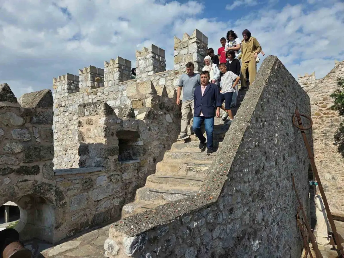 Alanyalı öğrenciler Marmaris'in tarihi mirasını keşfetti 1