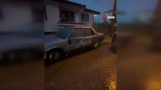 Üç tekerlekli elektrikli motosiklet ile otomobil çarpıştı: 1 ölü, 1 yaralı
