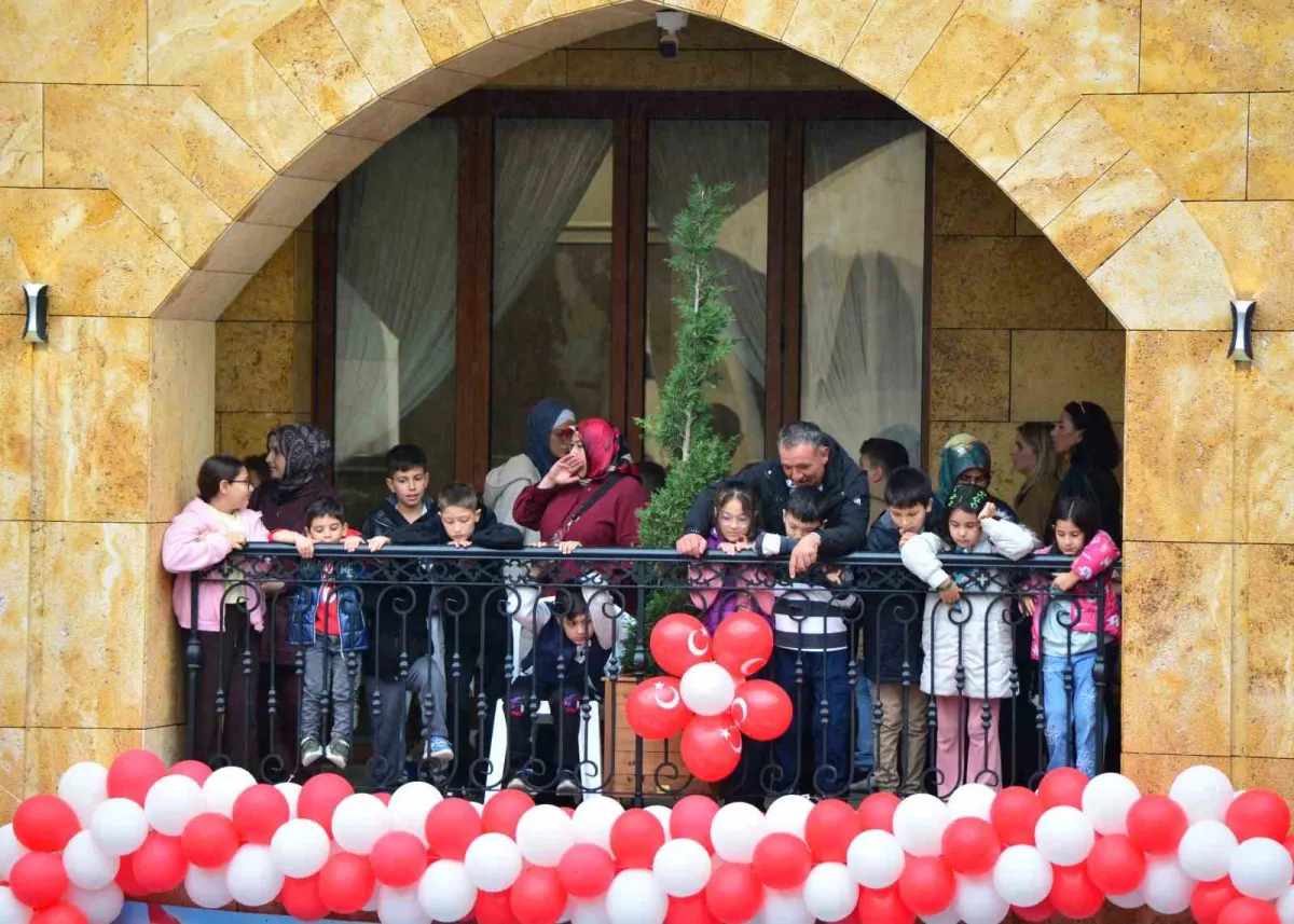 Çorum'da Bedesten Aile Yaşam Merkezi'nin birinci yılı çocuk şenliğiyle kutlandı 4