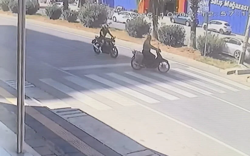KAZA ANI GÜVENLİK KAMERASINA YANSIDI.