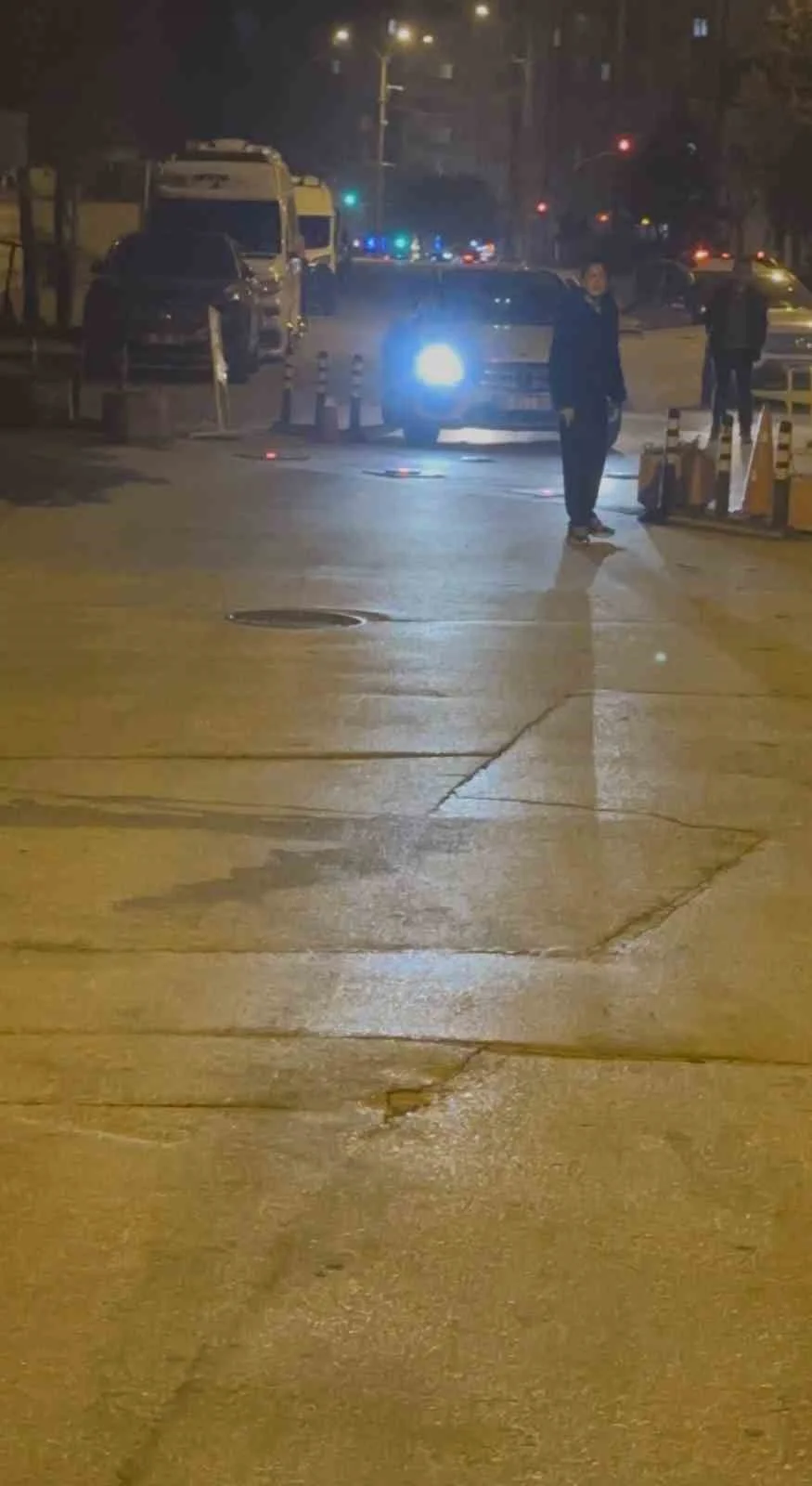 Eskişehir'de trafikte tartıştığı motosikletlinin üzerine yürüdü 2