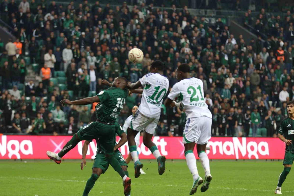 Trendyol Süper Lig'de Kocaelispor ile Çaykur Rizespor golsüz berabere kaldı 3