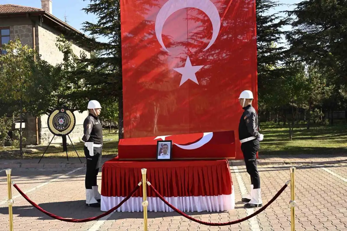 Kaza sonucu vefat eden polis memuru Ahmet Sami Kılıçkaya için Kayseri'de tören düzenlendi 2