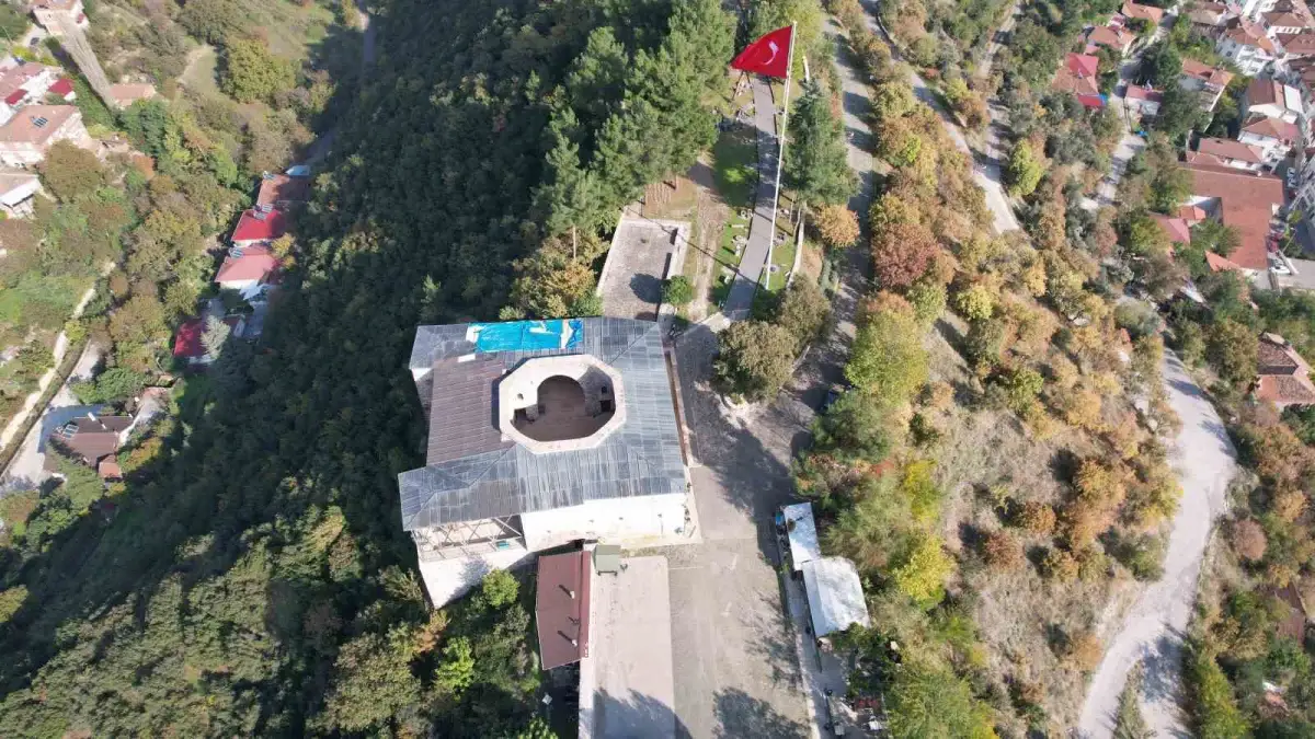 Tokat'taki 869 yıllık Yağıbasan Medresesi'nin çatısı onarım bekliyor 1