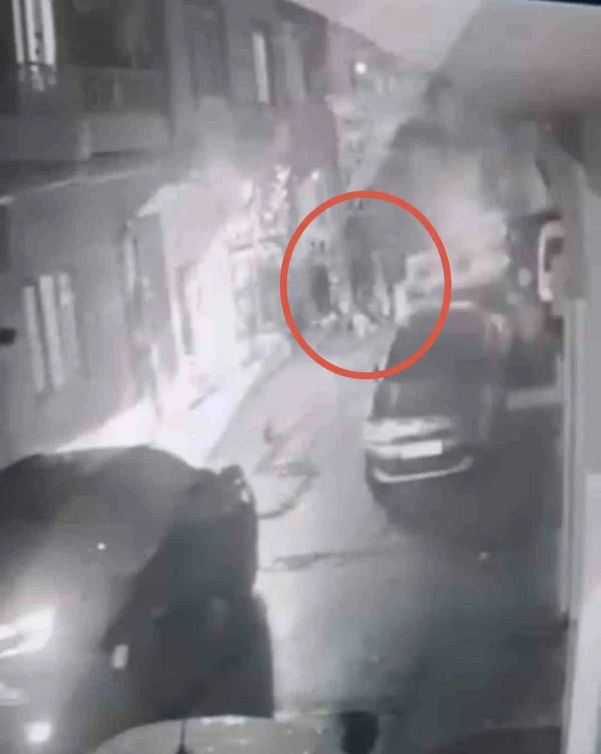 Bursa'da husumetli grupların silahlı kavgası: 8 kurşunla vurulan kişi öldü 1