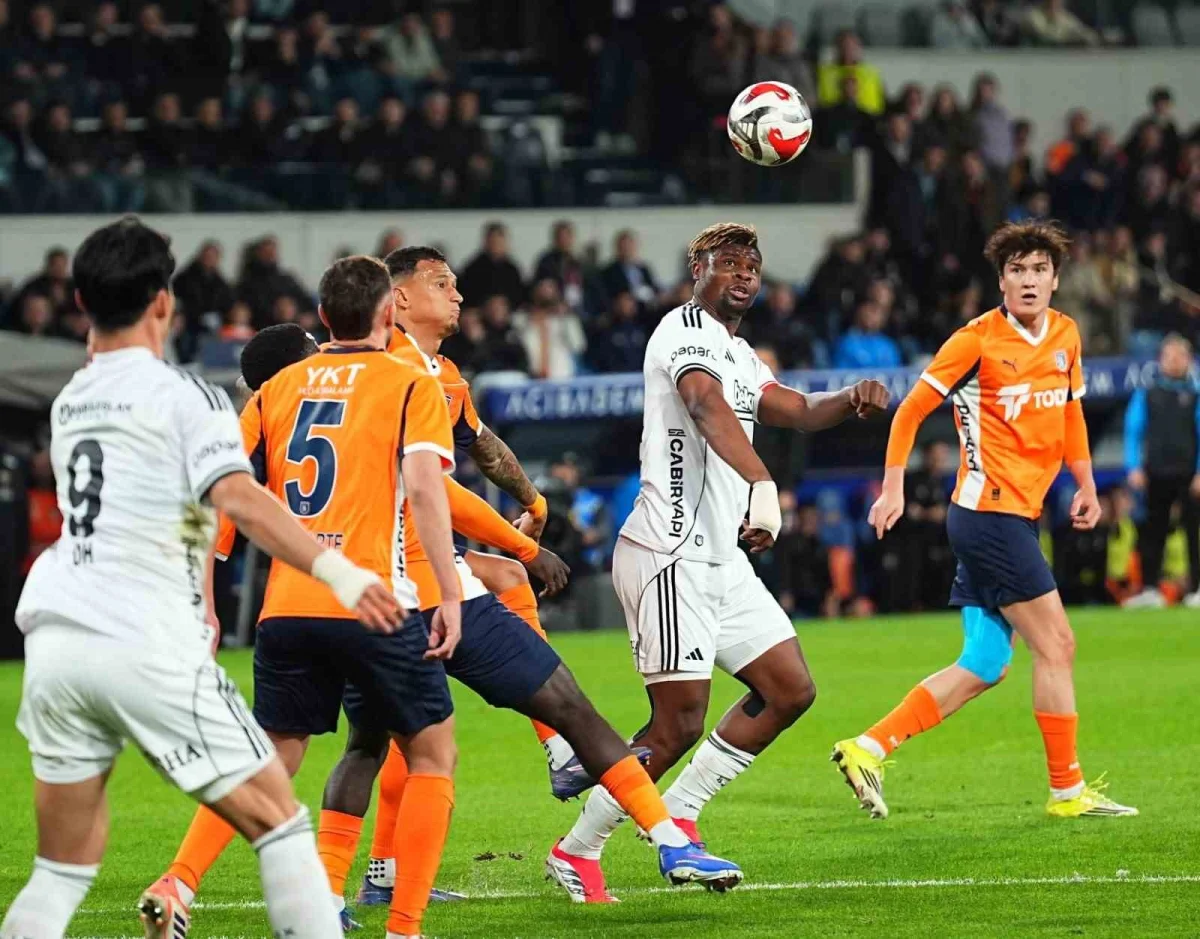Beşiktaş ile Başakşehir Süper Lig'de 25. randevuda 3
