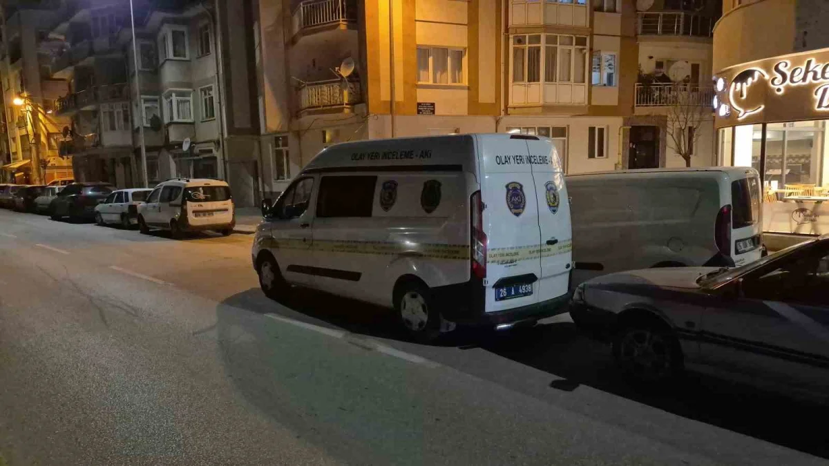 Eskişehir'de şüpheli ölüm: 83 yaşındaki adamın cansız bedenini oğlu buldu 3