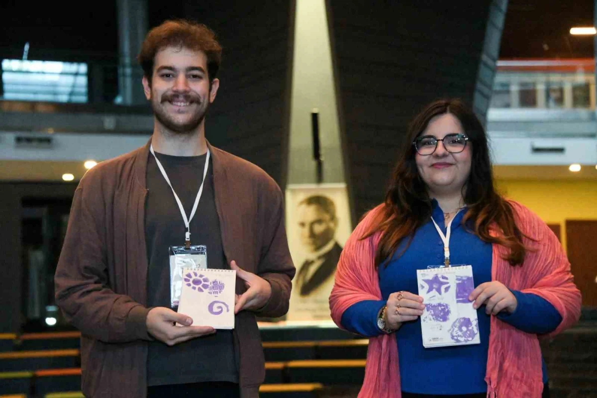 Bursa'da kent kaşifi gençler tarihin izini sürdü 4
