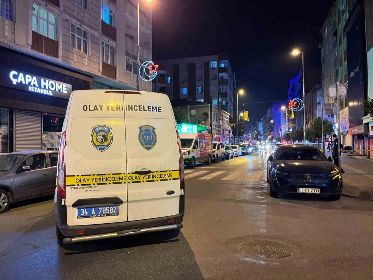 ESENLER’DE CADDEDE ÇIKAN SİLAHLI KAVGADA 2 KİŞİ YARALANDI