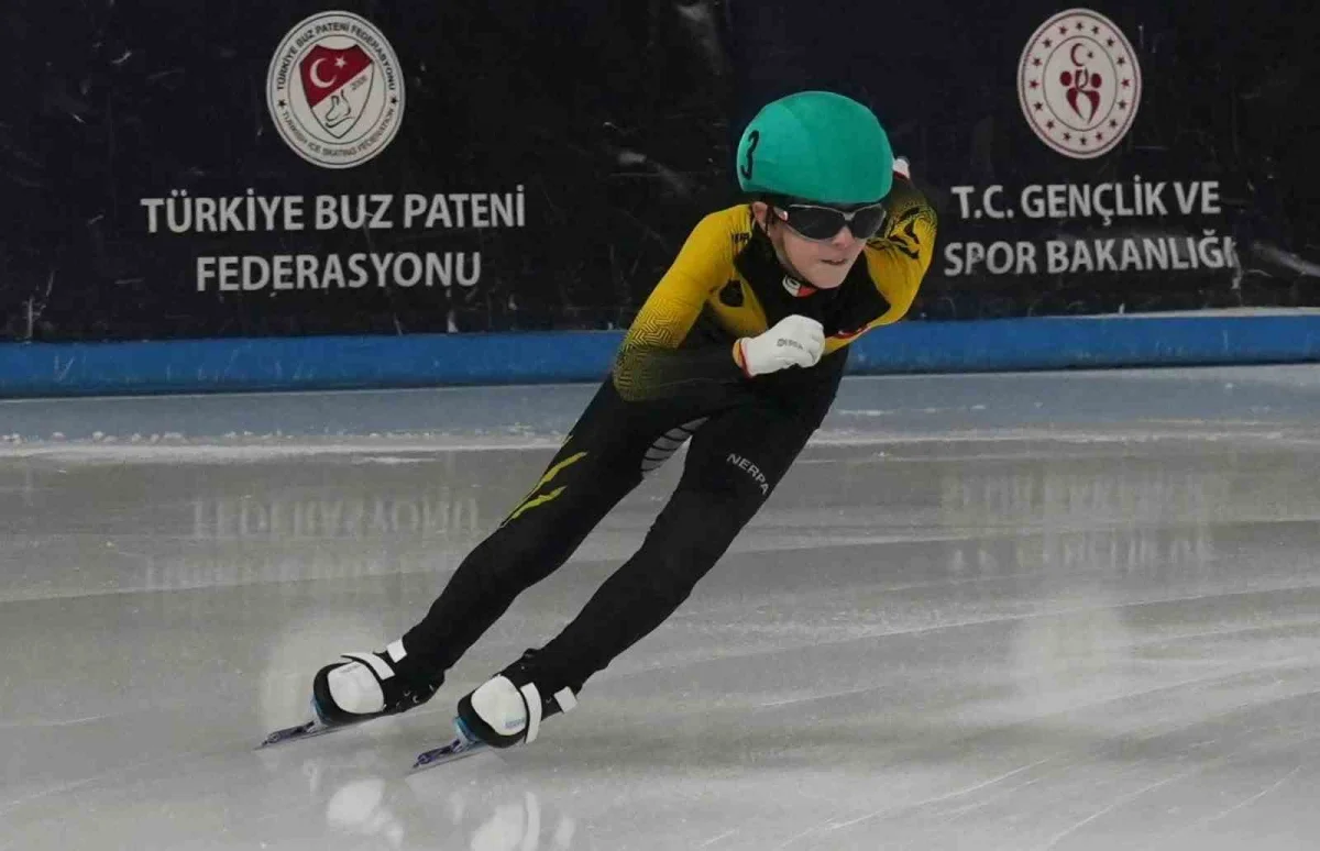 Erzurum'da Short Track Federasyon Kupası heyecanı sürüyor 1