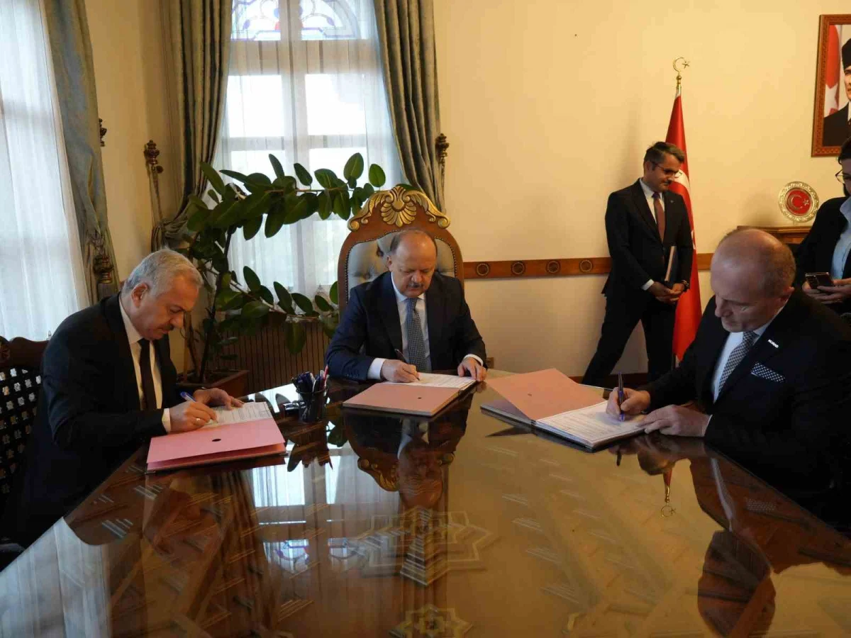 Kastamonu'da evlilik kredisi alan çiftlerin bebeklerine bir yıl boyunca destek sağlanacak 3