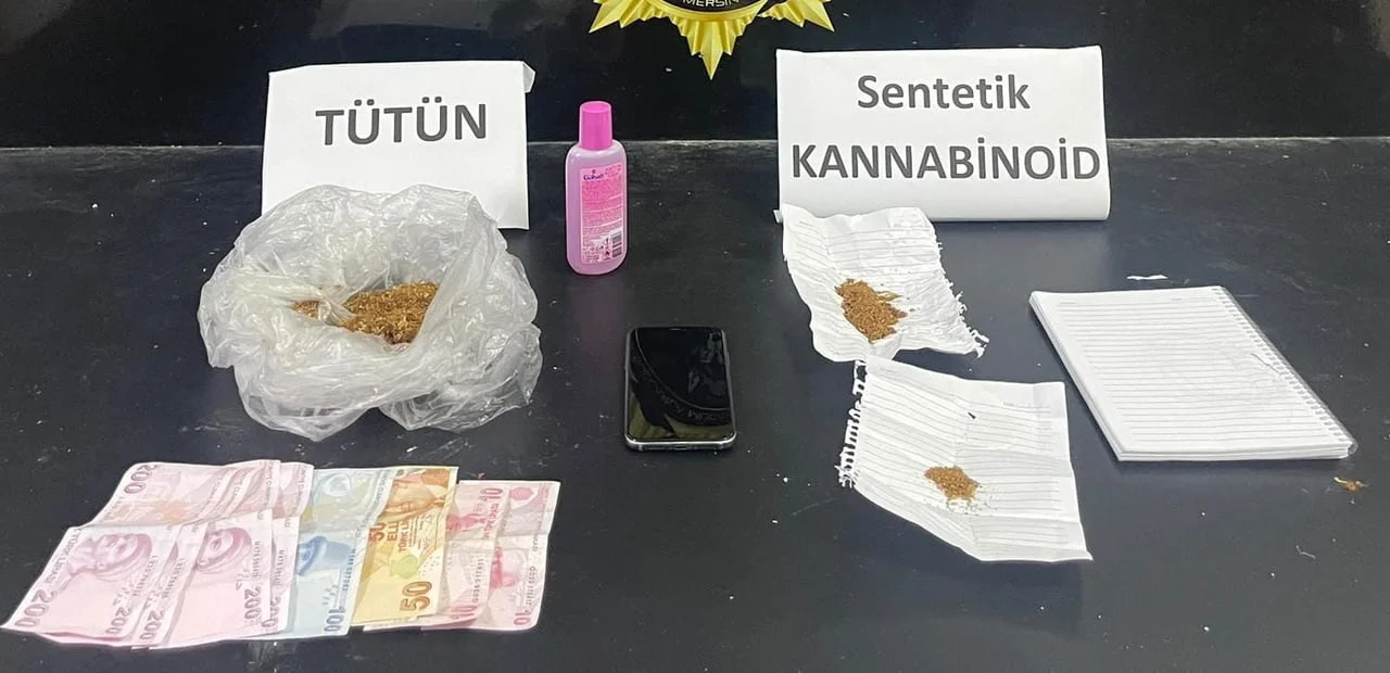 MERSİN'DE POLİSİN TORBACI OLARAK TABİR EDİLEN UYUŞTURUCU TACİRLERİNE YÖNELİK DÜZENLEDİĞİ...