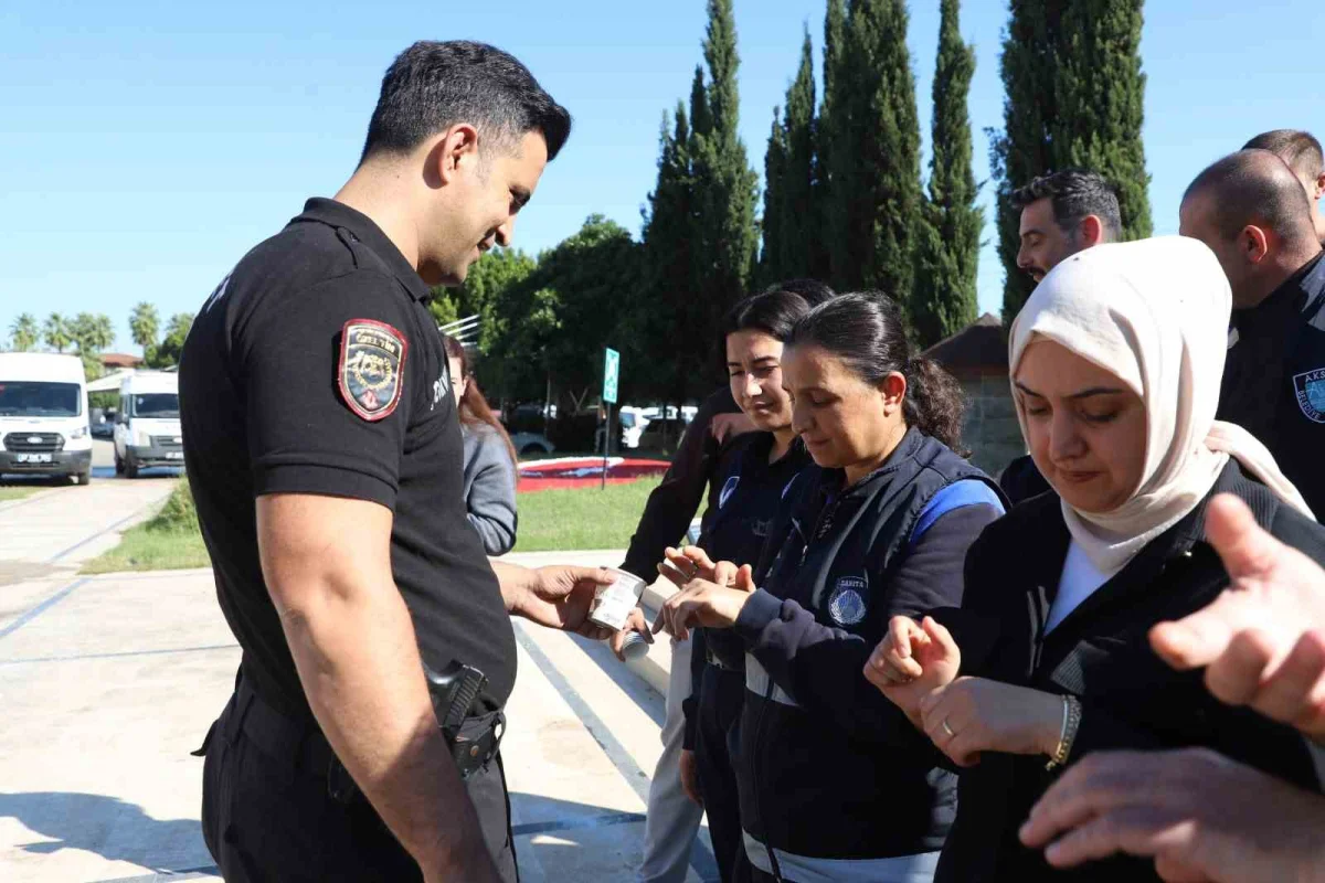 Aksu'da zabıta personeline biber gazı kullanımı eğitimi verildi 3
