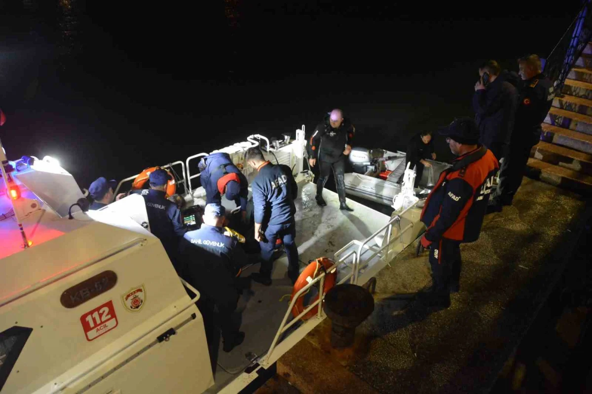 Ordu'da iskeleden denize atlayan 18 yaşındaki genç hayatını kaybetti 2