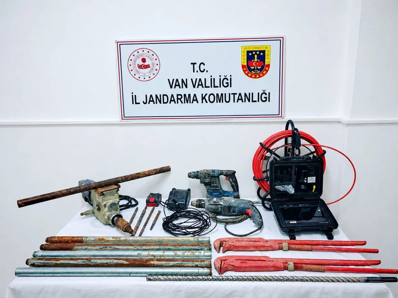 ELE GEÇİRİLENLER