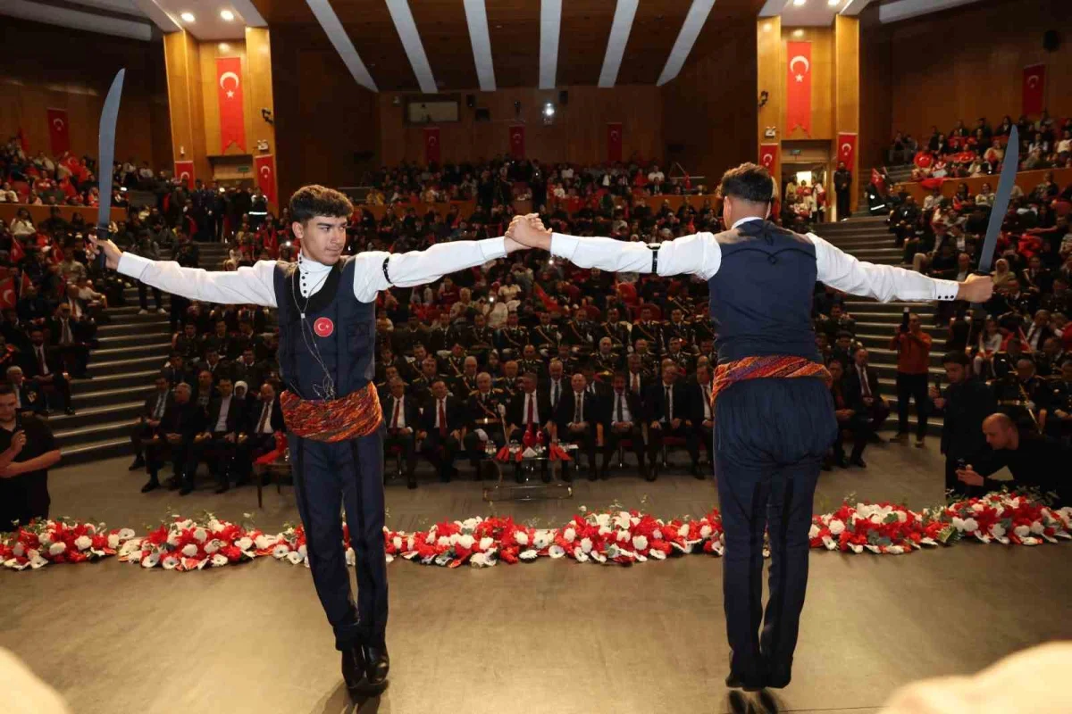 Erzurum’da Cumhuriyet Bayramı’nın 103’üncü yılı törenle kutlandı 2