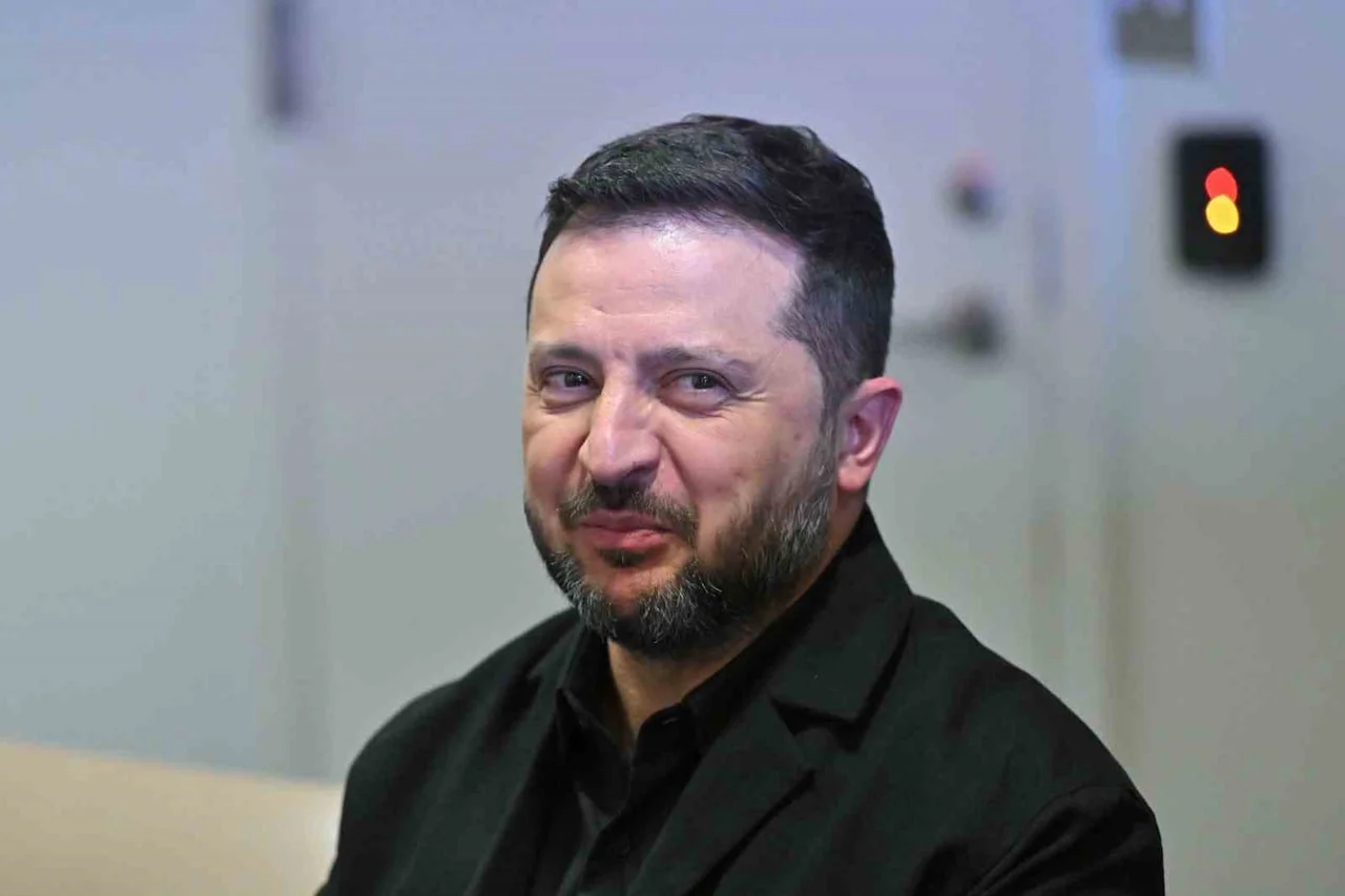 UKRAYNA DEVLET BAŞKANI VLADİMİR ZELENSKİY, RUSYA İLE 60 GÜNLÜK BİR ATEŞKES KONUSUNDA ANLAŞMAYA...