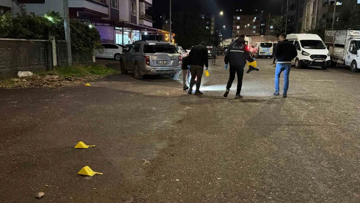 Siverek'te husumetli iki aile arasında kavga: 2 yaralı 5