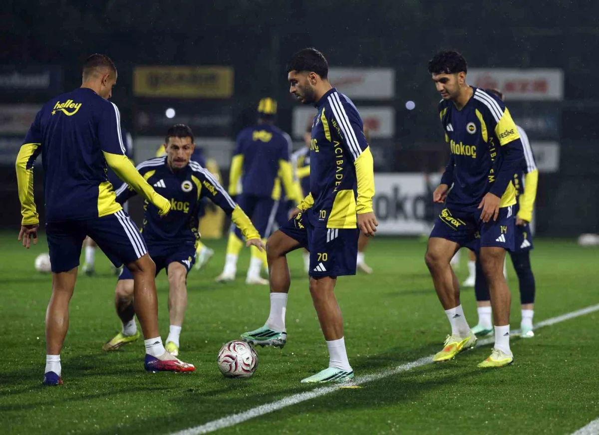 Fenerbahçe, Göztepe maçı hazırlıklarını tamamladı 4