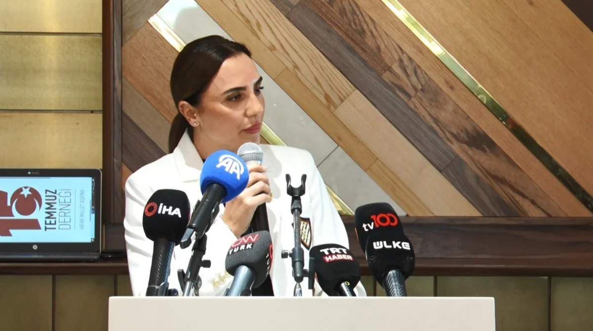 15 Temmuz şehitlerinin eşleri Ankara'da bir araya geldi 4