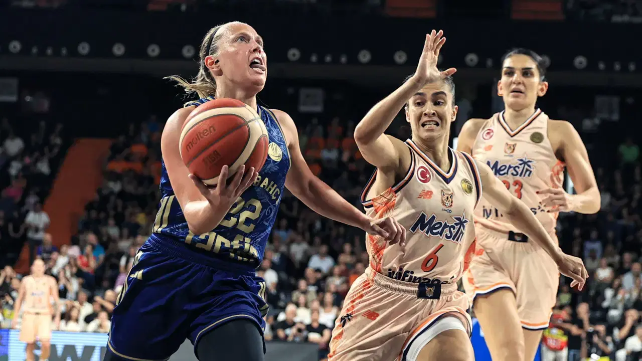 FIBA Kadınlar Süper Kupası'nda şampiyon Fenerbahçe Tarfin! - Son Dakika Spor Haberleri | Cumhuriyet