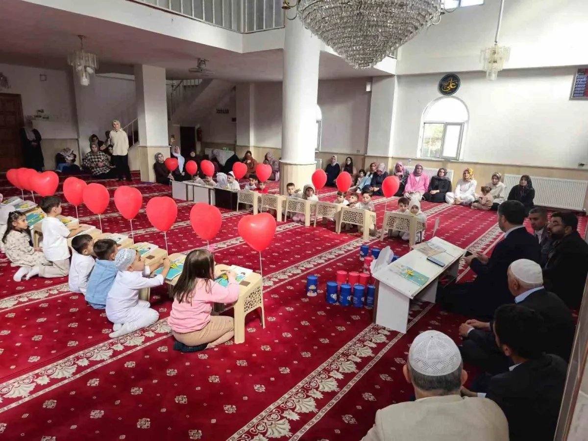 Silopi'de minikler "bedi besmele" merasimiyle eğitime adım attı 3
