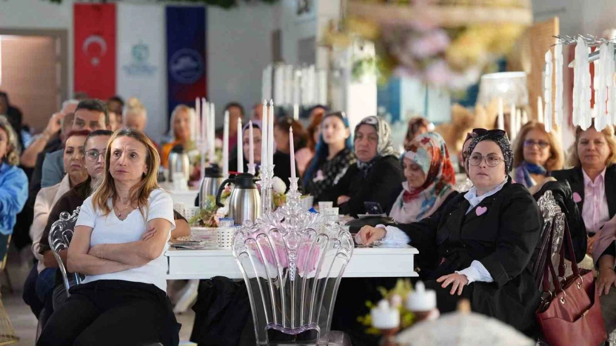 Kocaeli'de uzmanlardan meme kanserine karşı kritik uyarı 5