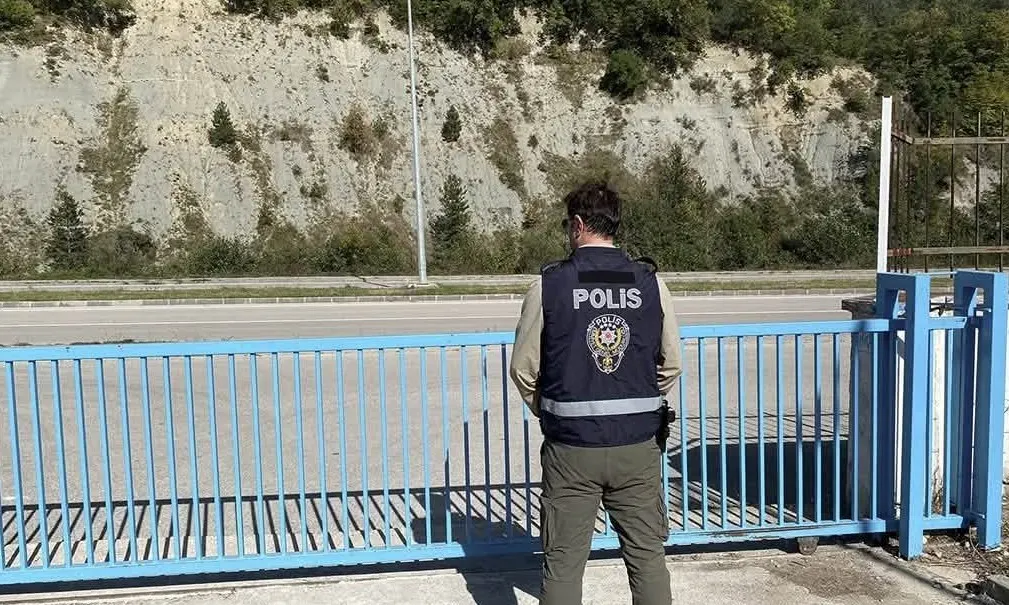 Sinop'ta okul çevreleri ve servislerde denetimler sıklaştırıldı 2