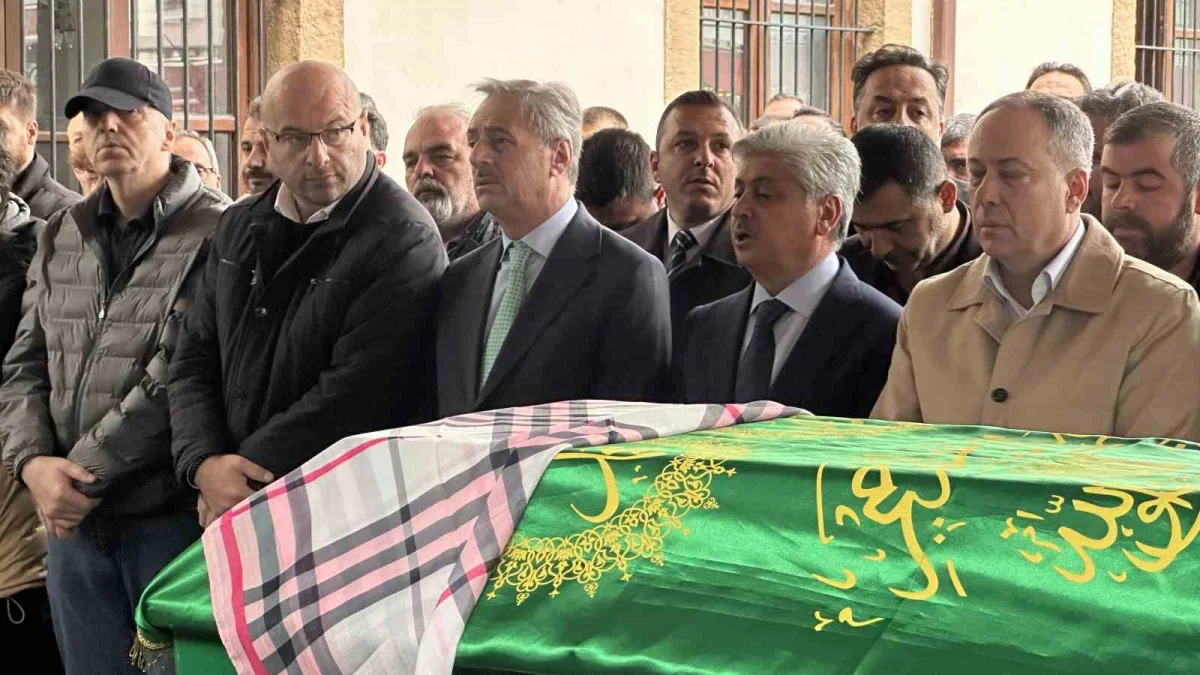 Peribacası faciasında hayatını kaybeden genç çift son yolculuğuna uğurlandı 3