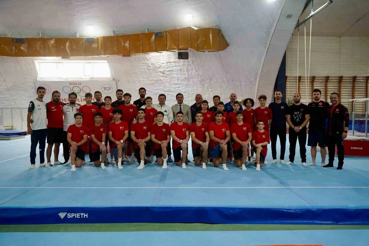 BOLU’DA KAMP ÇALIŞMALARINI SÜRDÜREN GENÇ VE YILDIZ ERKEKLER ARTİSTİK CİMNASTİK MİLLİ TAKIMLARI...