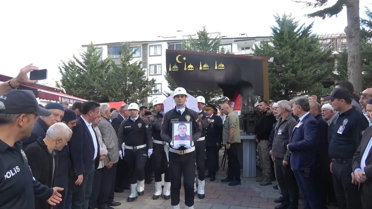SİNOP’TA TEKNENİN ALABORA OLMASI SONUCU HAYATINI KAYBEDEN GAZİ VE VAZİFE MALULÜ POLİS MEMURU NUMAN...
