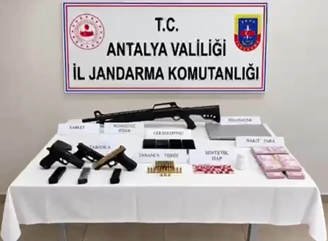 Manavgat'ta restorana silahlı saldırı: 5 şüpheliden 3'ü tutuklandı 3