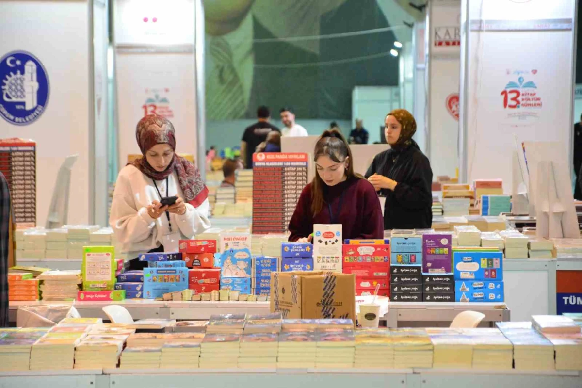 Çorum'da 13. Kitap ve Kültür Günleri 125 yayıneviyle kapılarını açtı 1