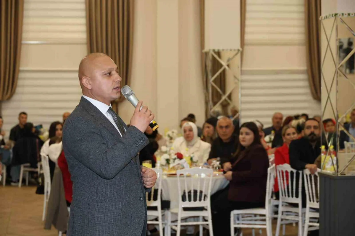 Kırıkkale'deki baloda konuşan Ahmet Önal: Cumhuriyet bağımsızlığımızın teminatıdır 1