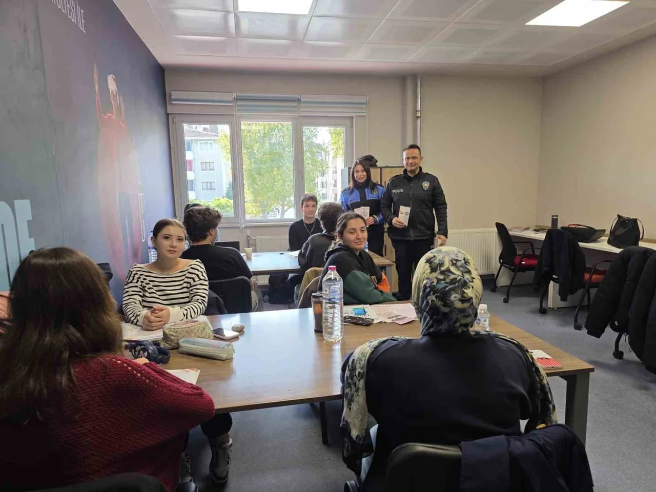 BİLECİK’TE ÖĞRENCİLERE KADES VE DOLANDIRICILIK UYARISI