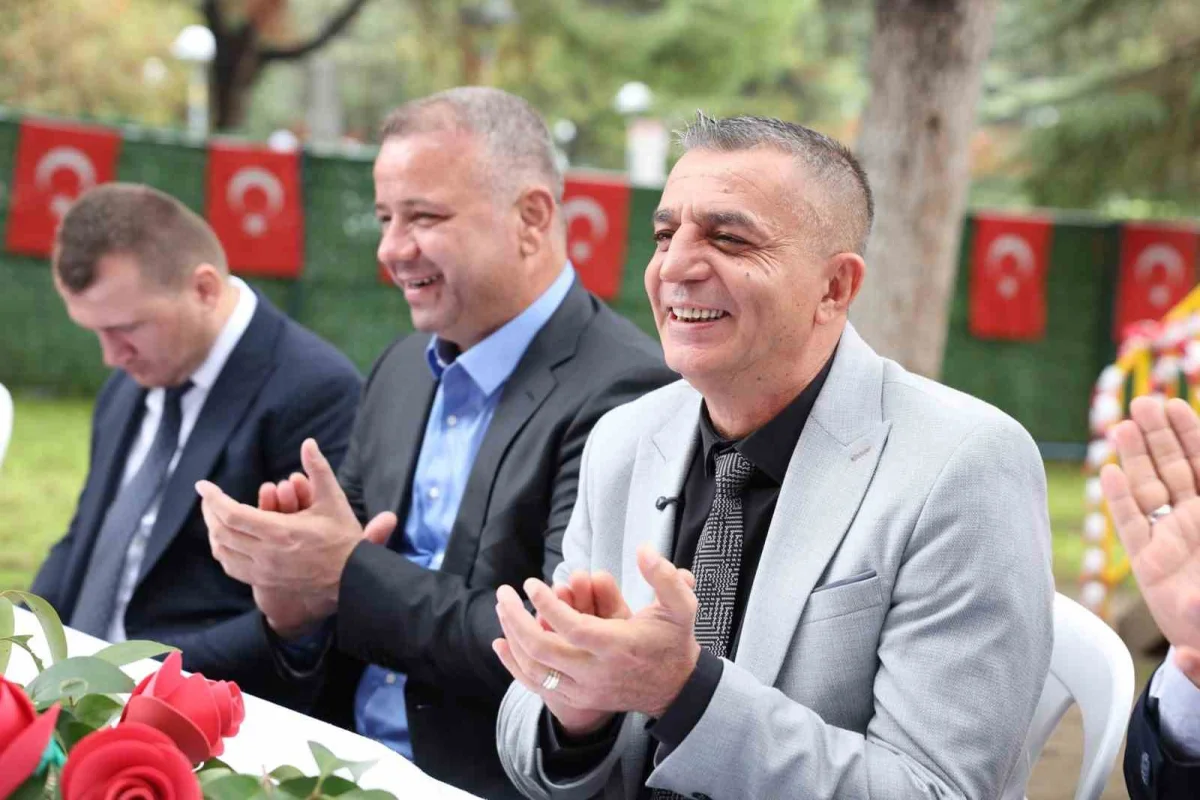 Şehzadeler'de minik öğrencilerden 29 Ekim Cumhuriyet Bayramı kutlaması 4