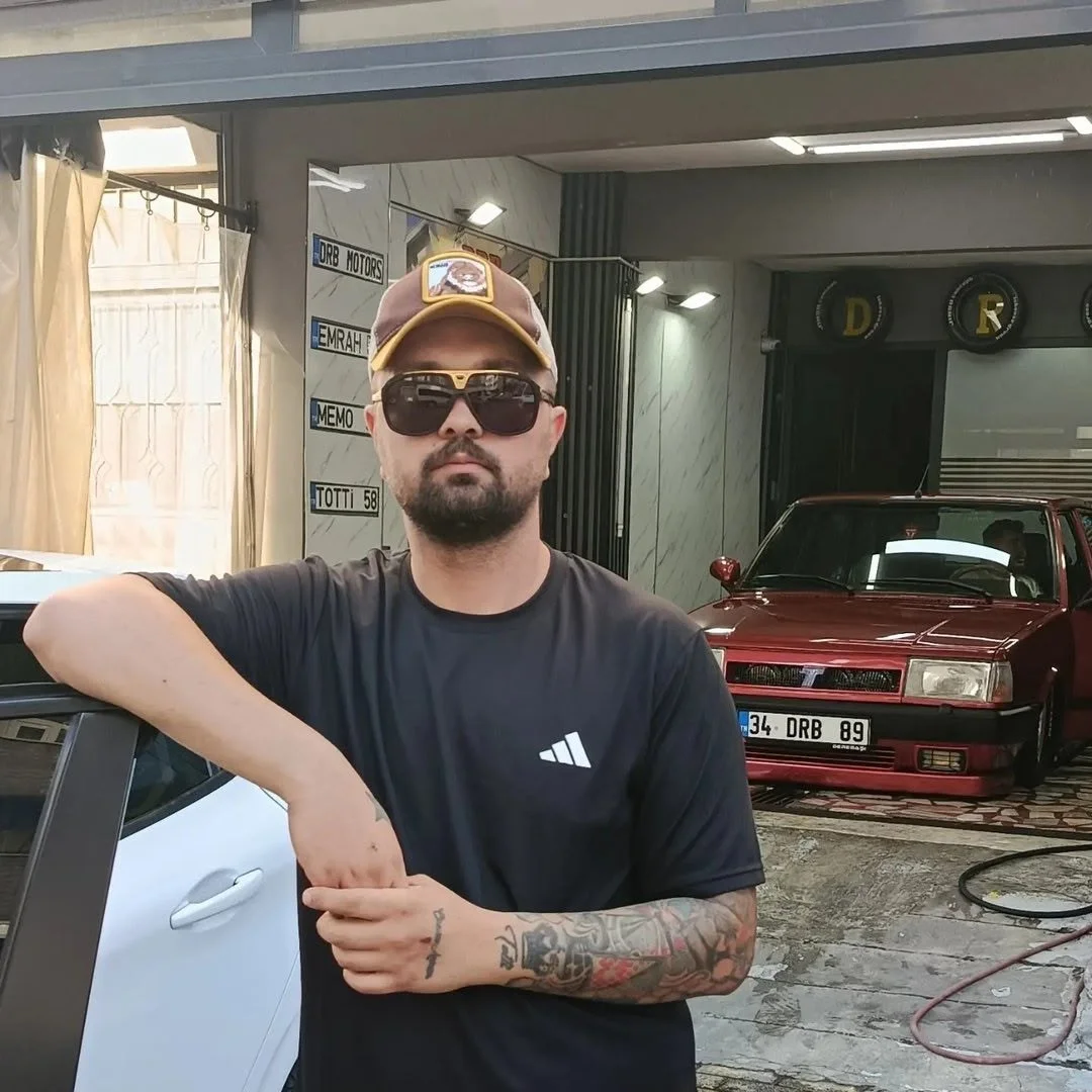 Kağıthane'de oto yıkamacıya motosikletli saldırı: Tolga Derebaşı kurtarılamadı 3