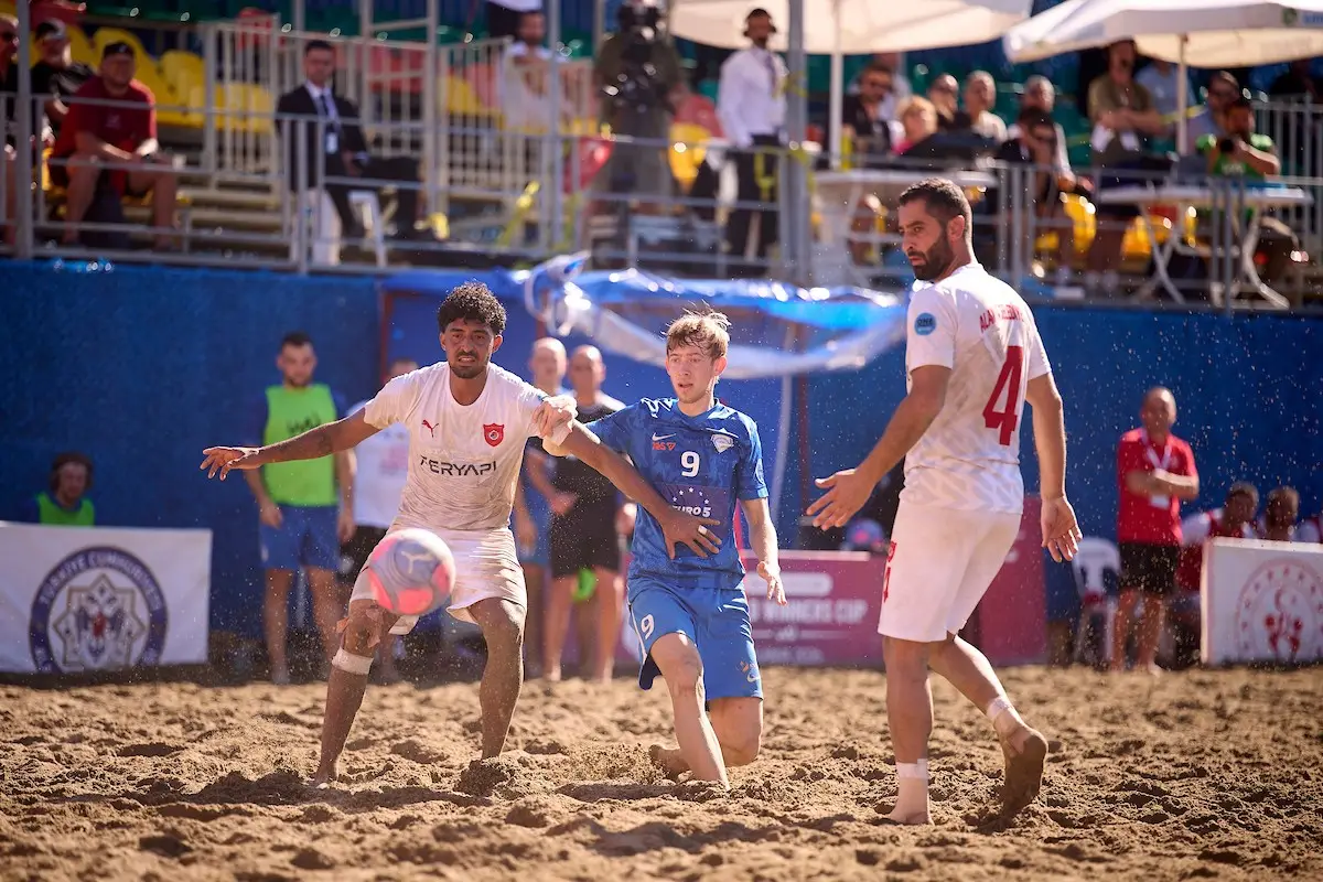 Alanya Belediyespor Plaj Futbolu Dünya Kulüpler Şampiyonası'na çeyrek finalde veda etti 1