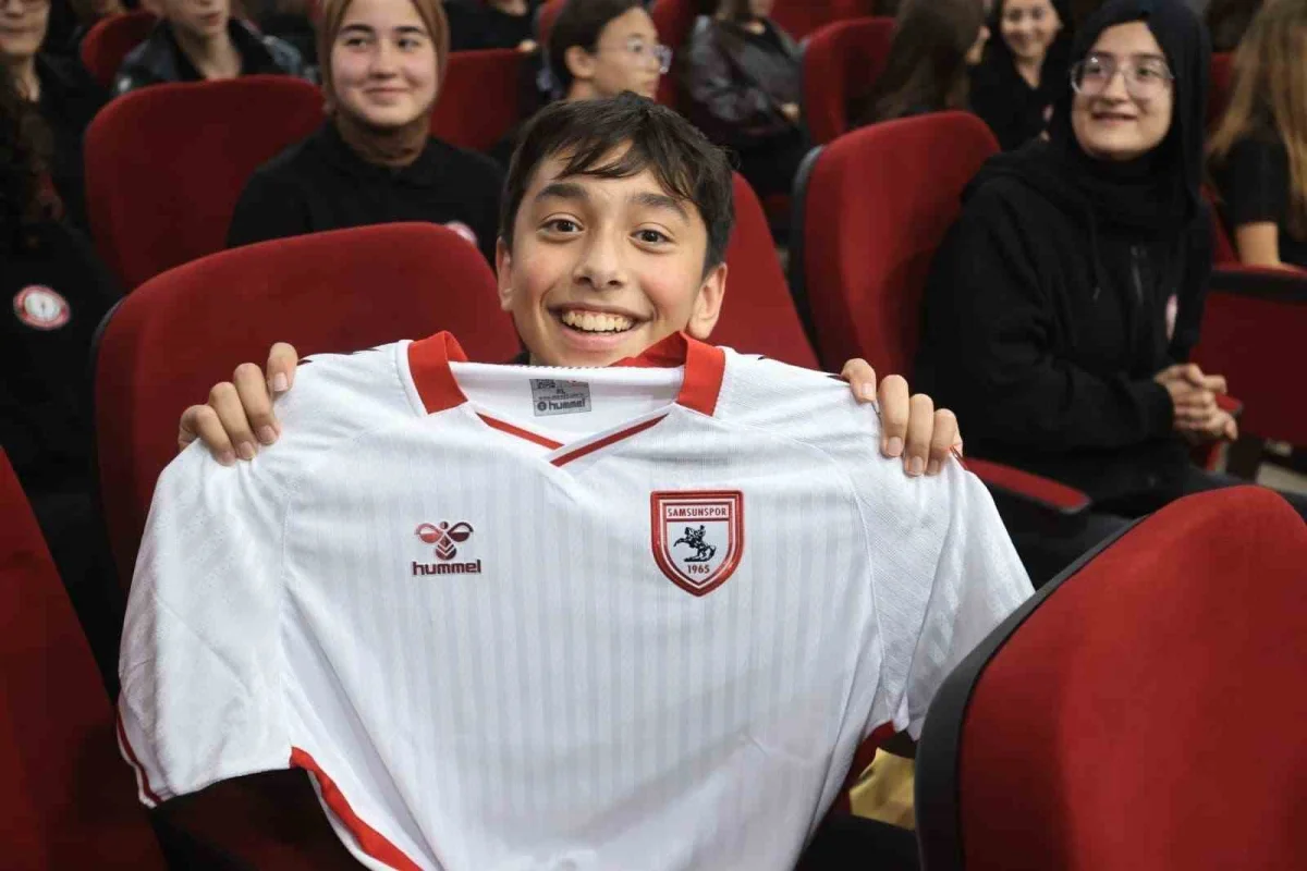 Canikli öğrenciler Cumhuriyet Bayramı kapsamında Çanakkale ve Güneydoğu yolcusu 4