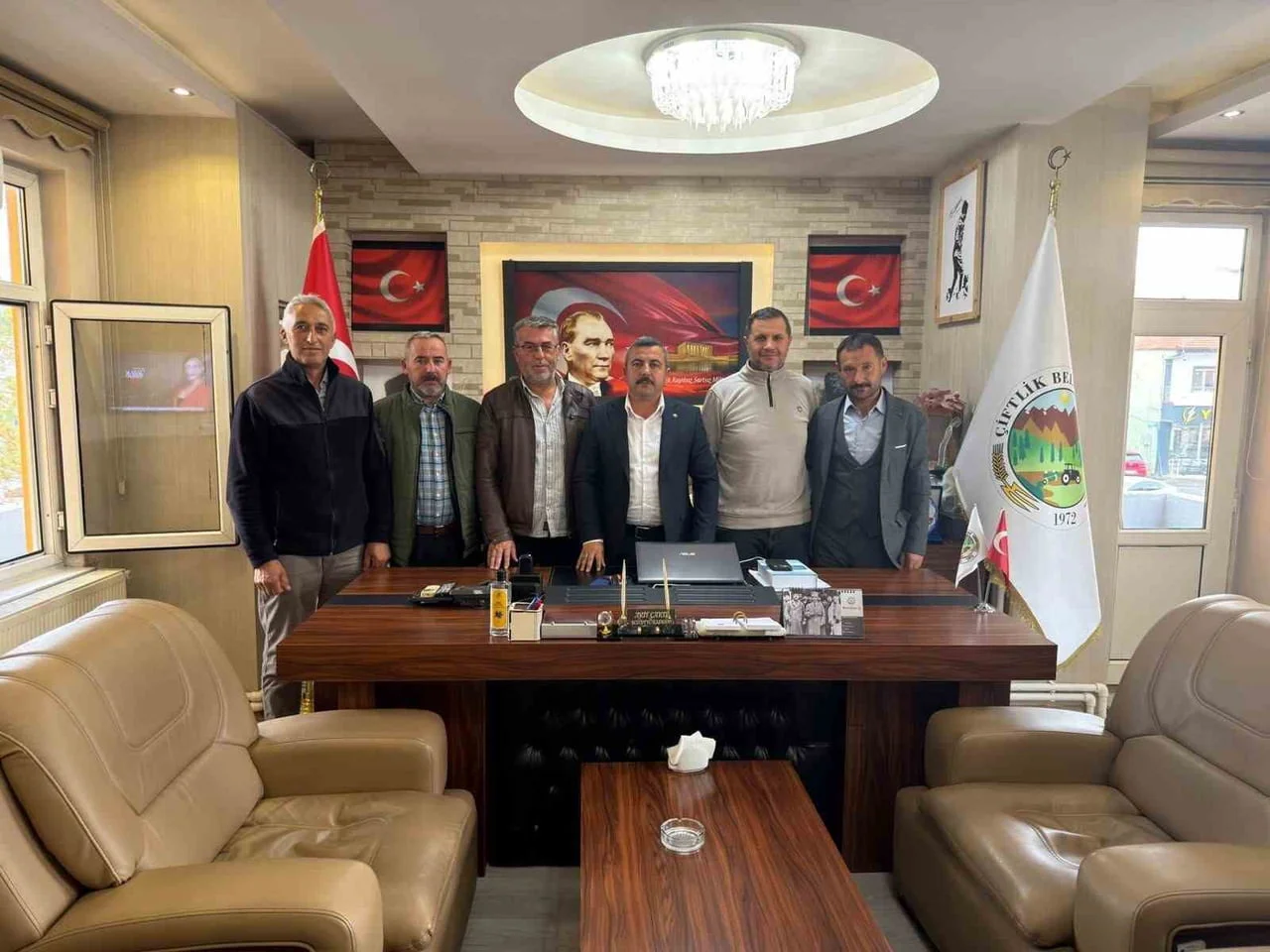 ÇİFTLİK BELEDİYE BAŞKANI ARİF ÇAKIL CHP’DEN İSTİFA ETTİ