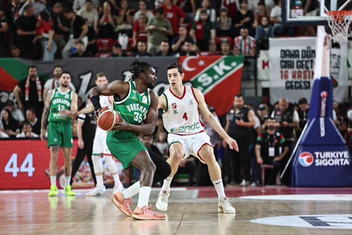 Karşıyaka, Basketbol Süper Ligi'nde Bursaspor deplasmanına çıkıyor 1