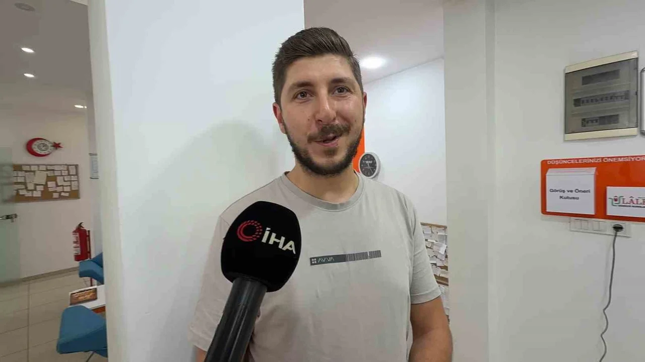 İSTANBUL'DA TAKSİ ŞOFÖRLÜĞÜ YAPAN FATİH SARIOĞLU