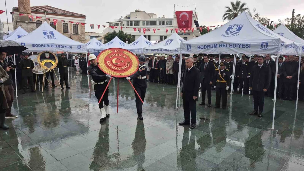 Bodrum'da Cumhuriyet Bayramı coşkusu törenle başladı 1