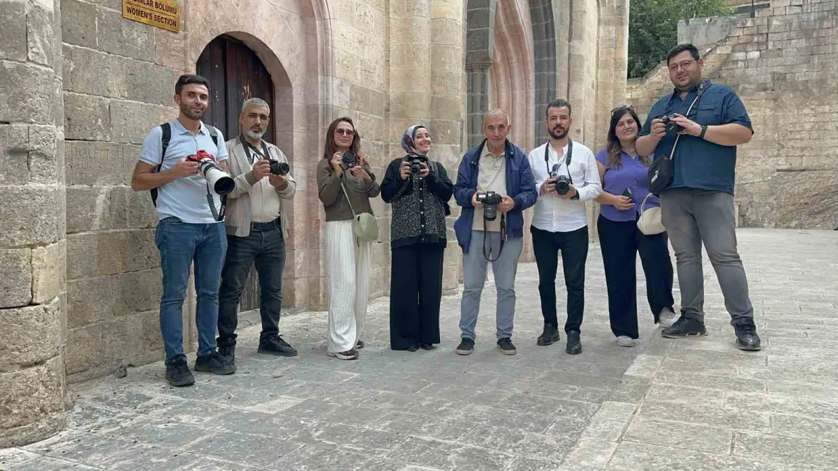 Şanlıurfa'da kilise ve cezaevinden camiye dönüştürülen tarihi mekan fotoğraflandı 5