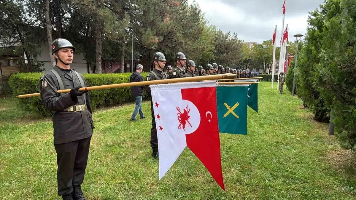 Diyarbakır'da Cumhuriyet'in 103. yıl dönümü törenle kutlandı 4