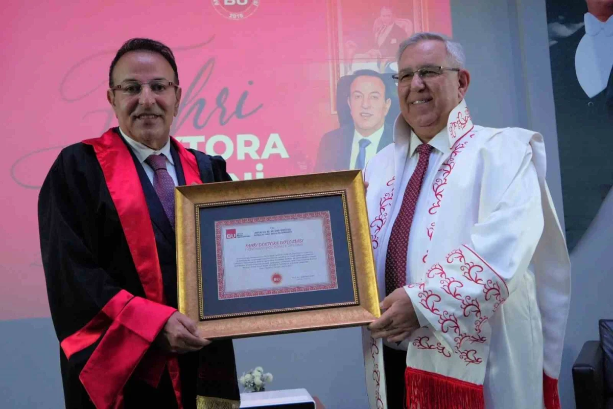 Antalya Belek Üniversitesinden iş insanı Rafet Yılmaz’a fahri doktora 1