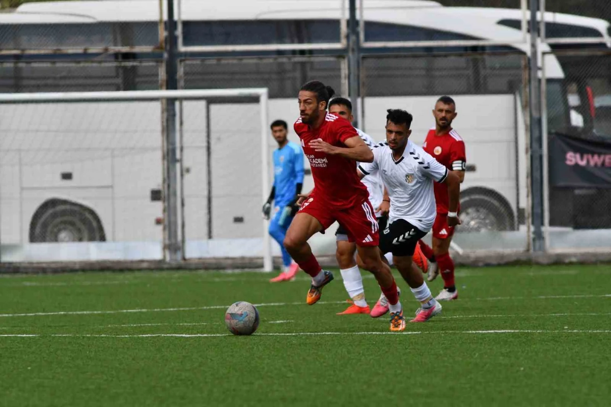 Kocasinan Şimşekspor evinde Onikişubat SK'ye tek golle boyun eğdi 1