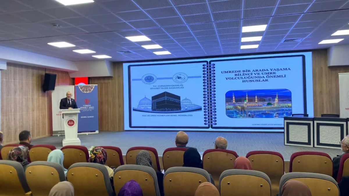 Denizli'de kutsal topraklara gidecek 186 umre yolcusuna eğitim verildi 1