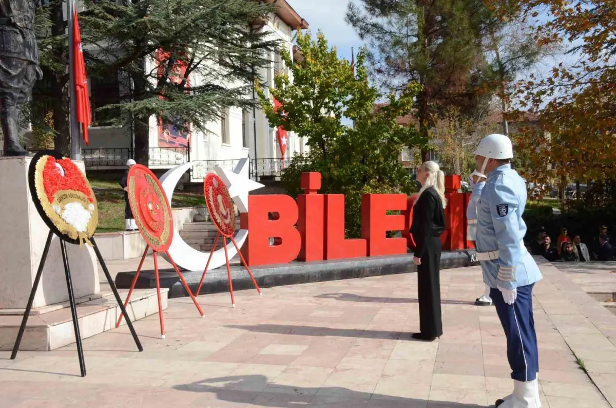 Bilecik'te 29 Ekim Cumhuriyet Bayramı kutlamaları törenle başladı 4